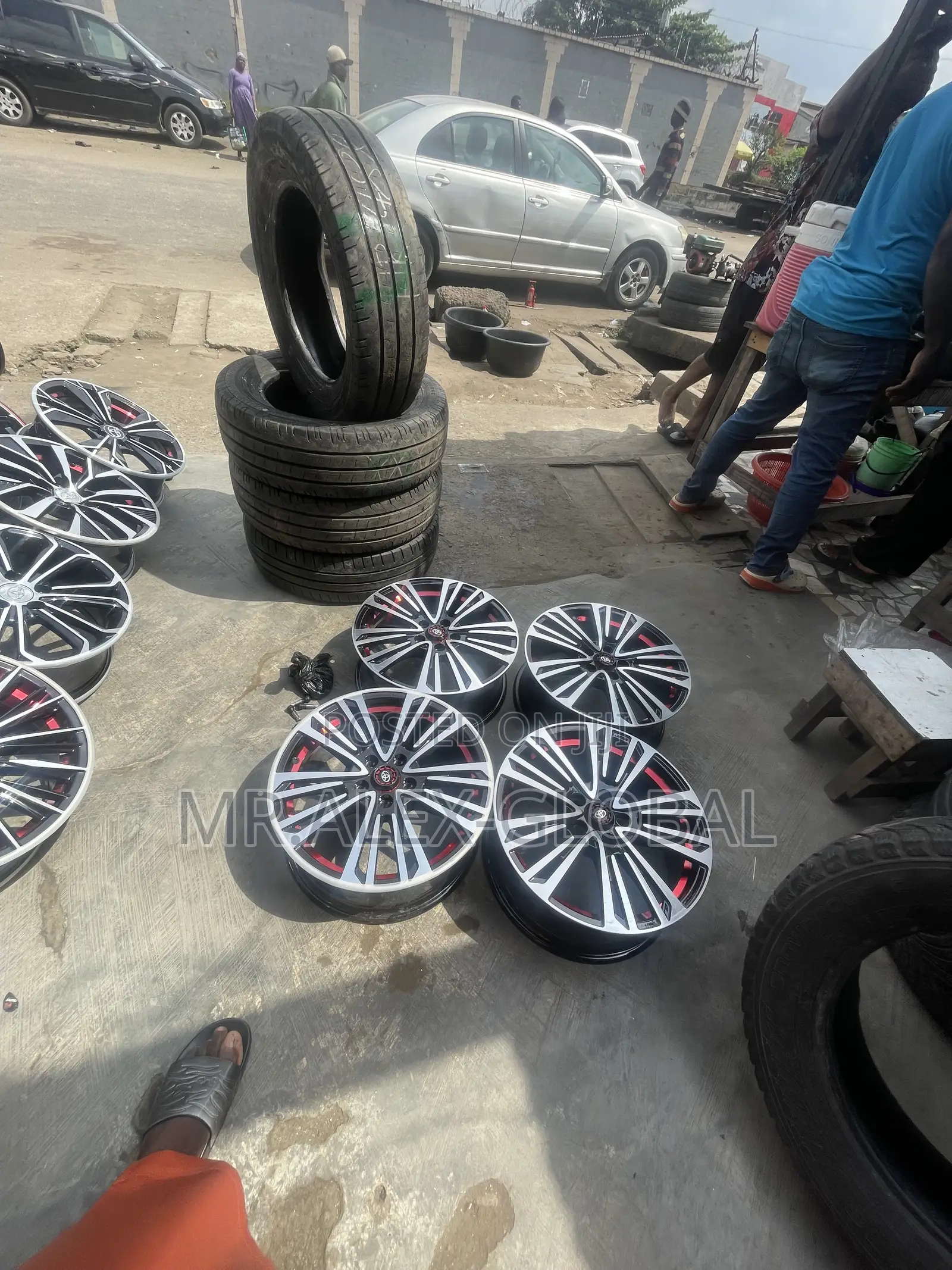 16 INCHES Toyota Avensis
