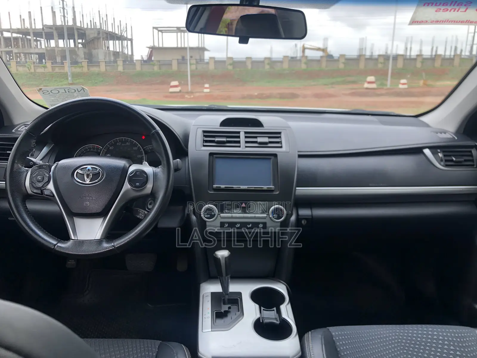 Toyota Camry SE 4dr Sedan (2.5L 4cyl 6A) 2012 Silver