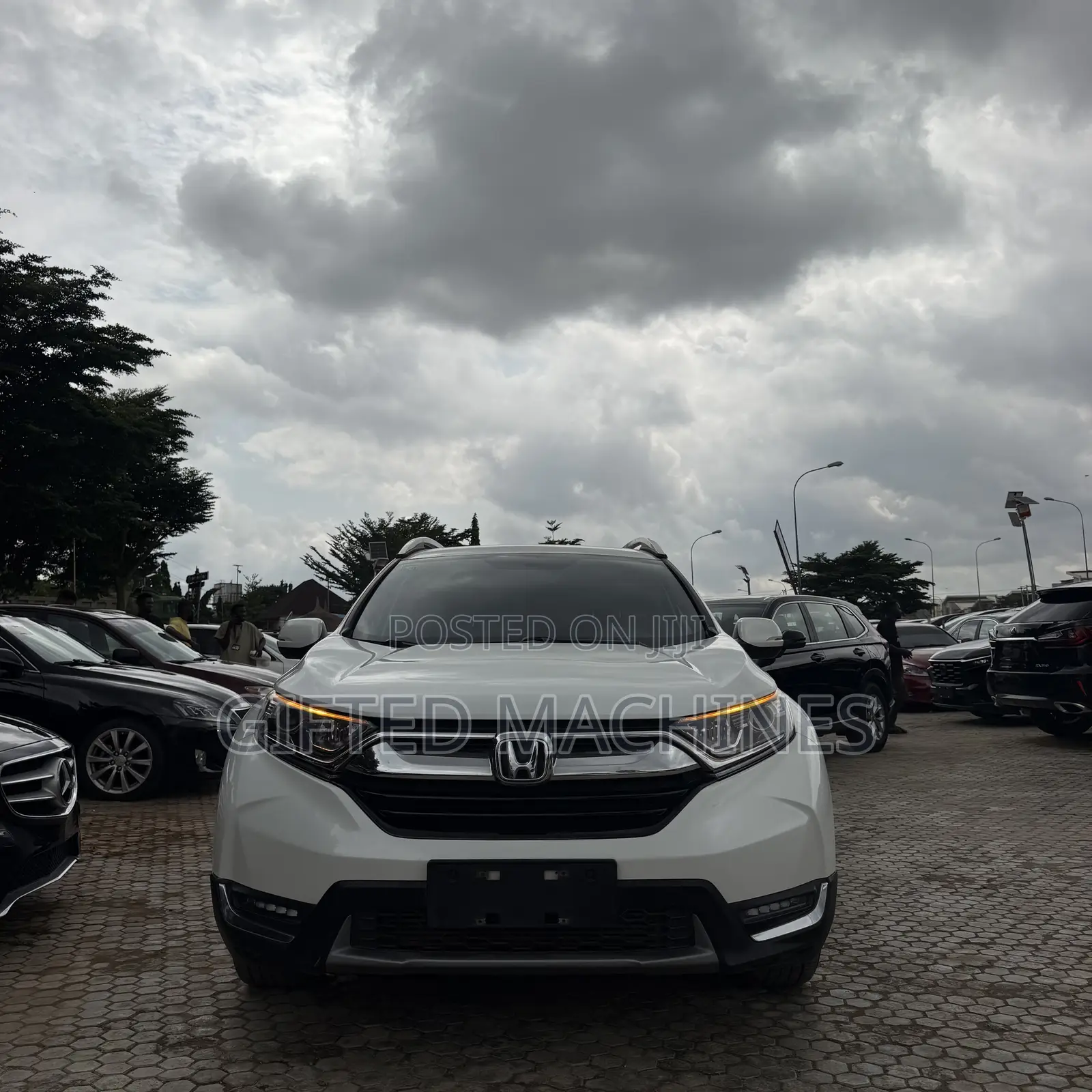Honda CR-V 2019 White