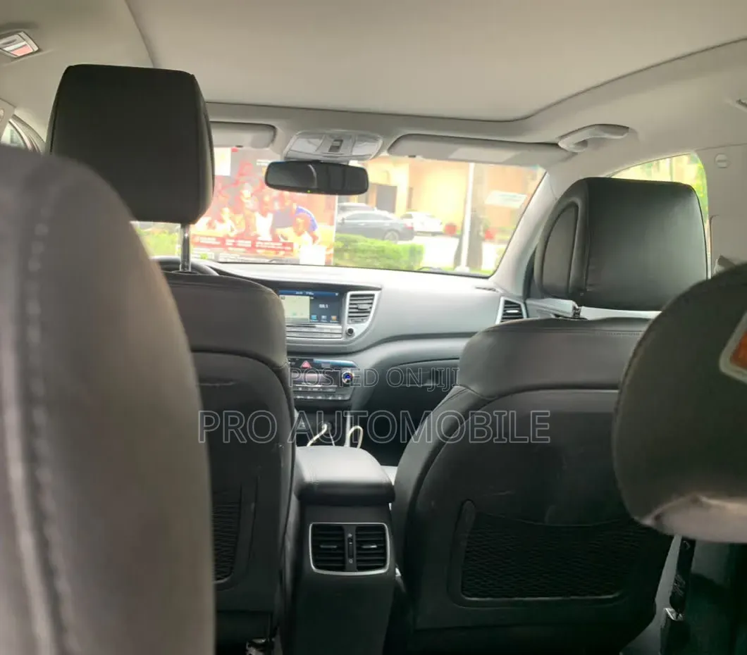 Hyundai Tucson Limited AWD 2017 Orange