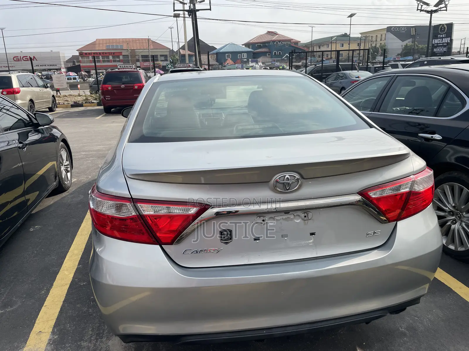 Toyota Camry SE 4dr Sedan (2.5L 4cyl 6A) 2016 Silver