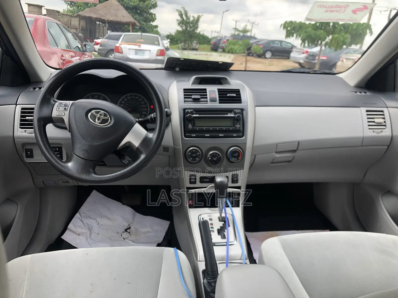 Toyota Corolla LE 4dr Sedan (1.8L 4cyl 4A) 2012 Black