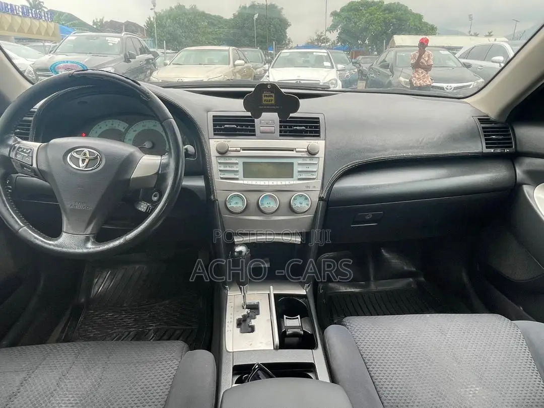 Toyota Camry 2008 Silver