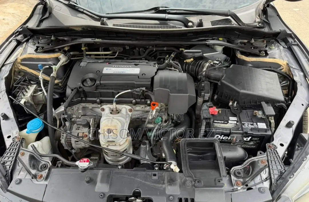 Honda Accord Sport 4dr Sedan FWD (2.4L 4cyl 2A) 2013 Gray