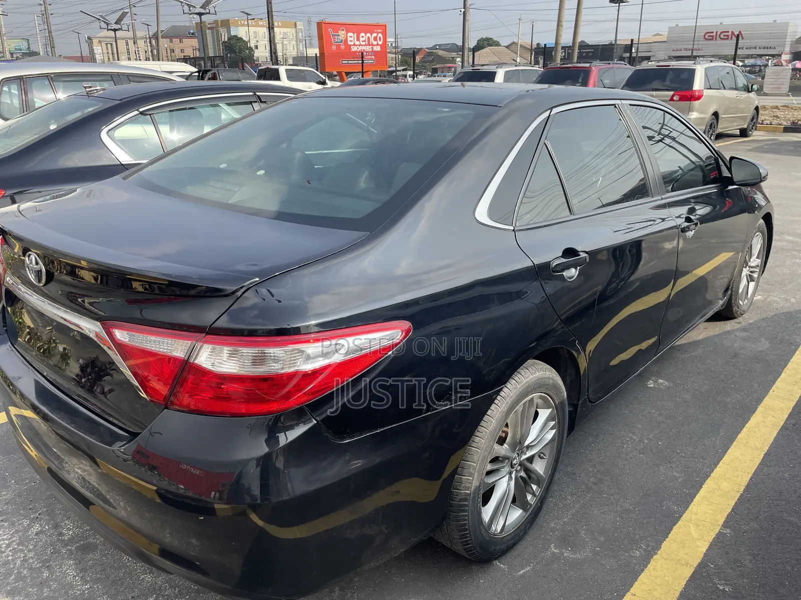 Toyota Camry SE 4dr Sedan (2.5L 4cyl 6A) 2017 Black
