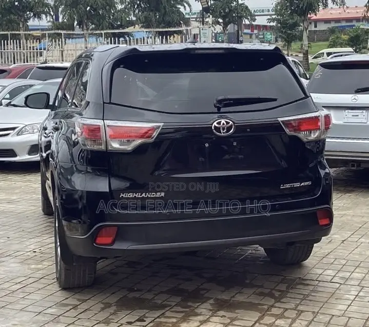 Toyota Highlander Limited V6 4x4 (3.5L 6cyl 6A) 2016 Black