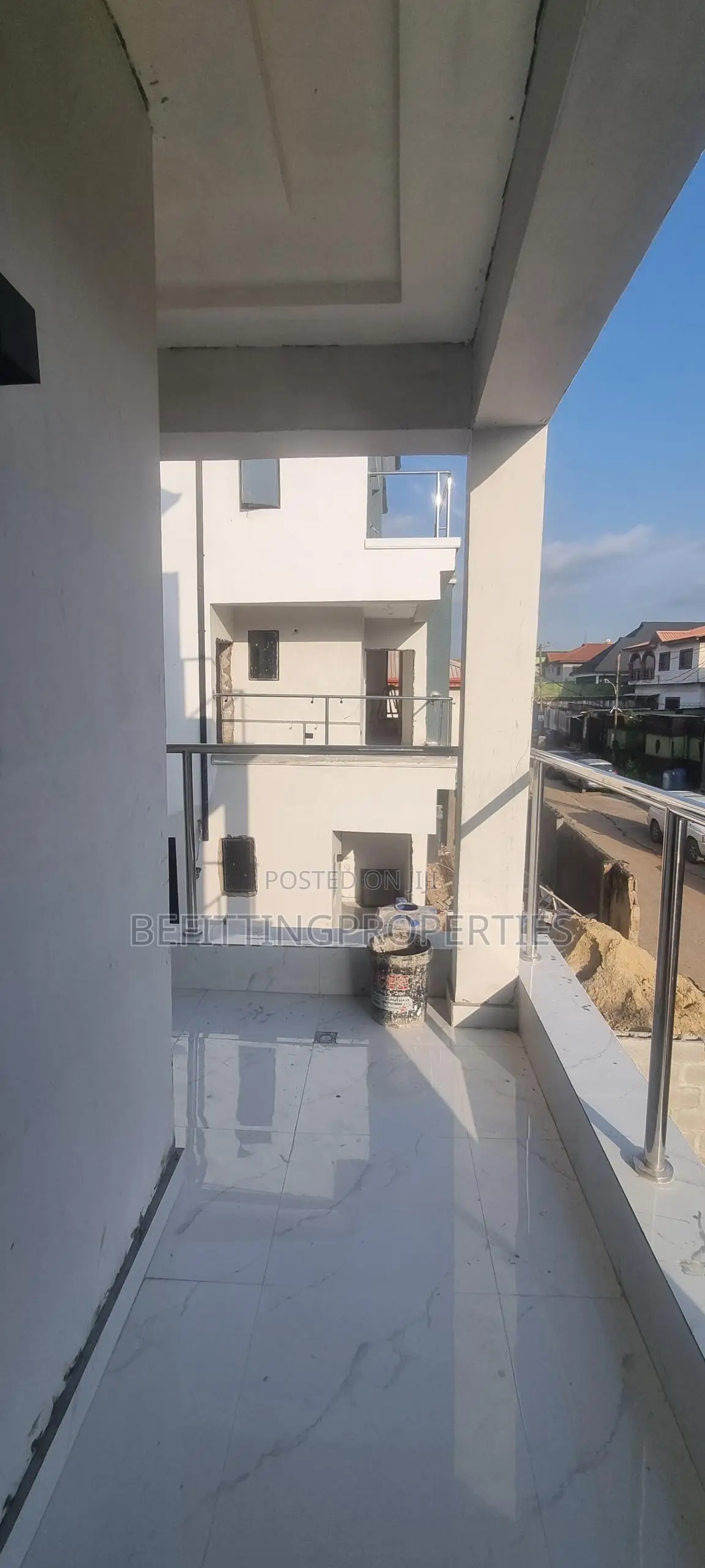 5bdrm Duplex in Ojodu for sale