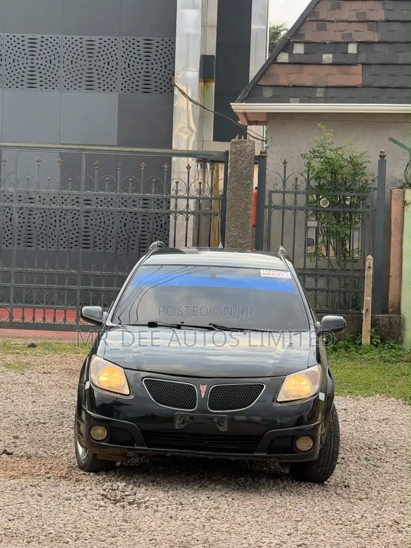 Pontiac Vibe 2006 Black