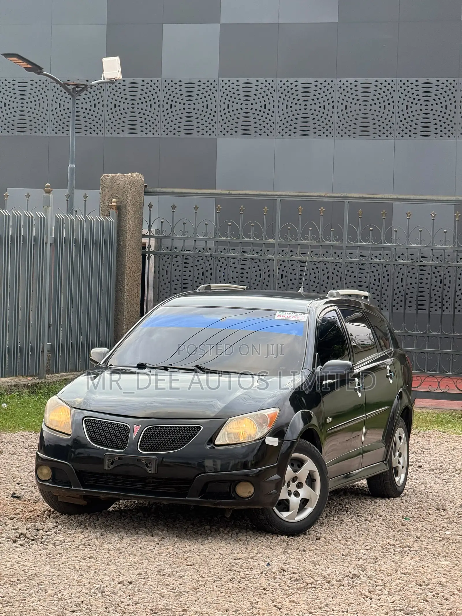 Pontiac Vibe 2006 Black