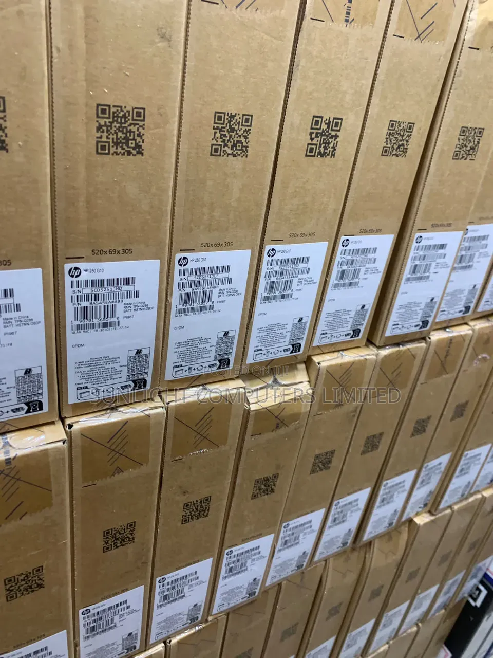 New Laptop HP 250 G10 16GB Intel Core i7 SSD 1T