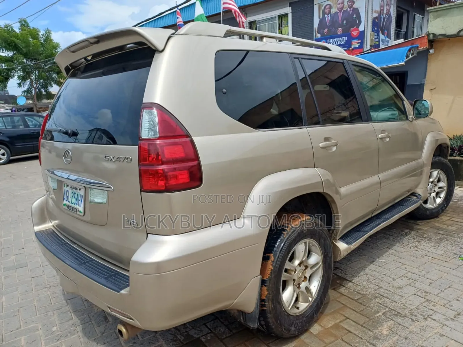 Lexus GX 470 Sport Utility 2005 Gold
