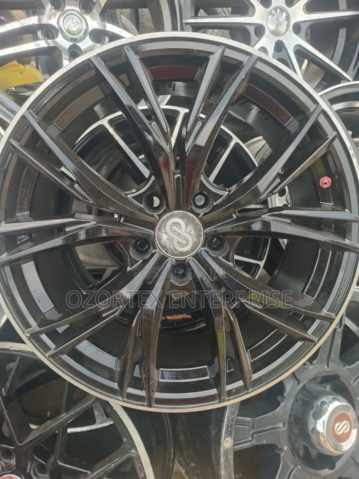 18inches Rim Camry and Lexus Pure Black