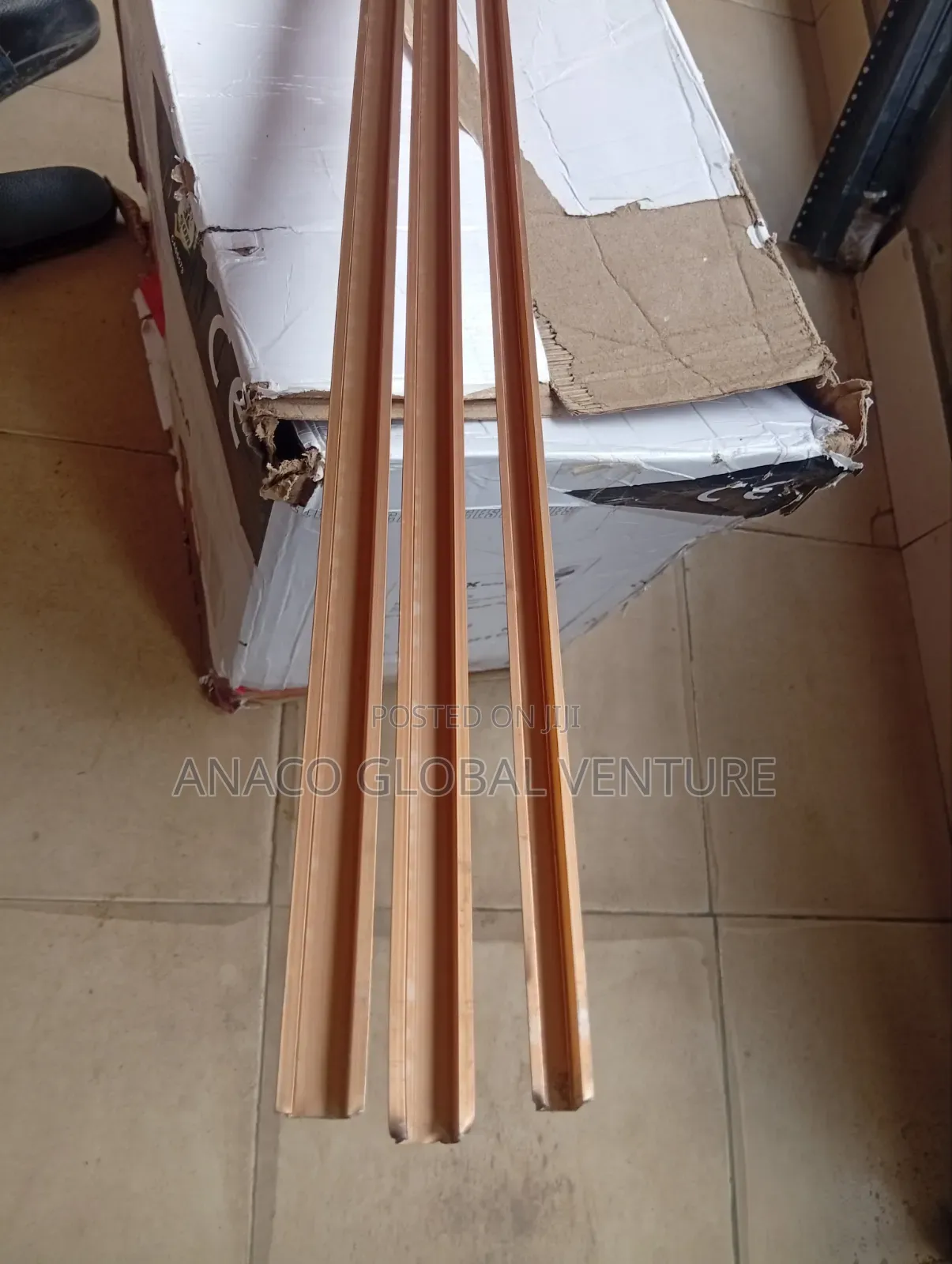 Aluminium Profile Fittings Gold Body