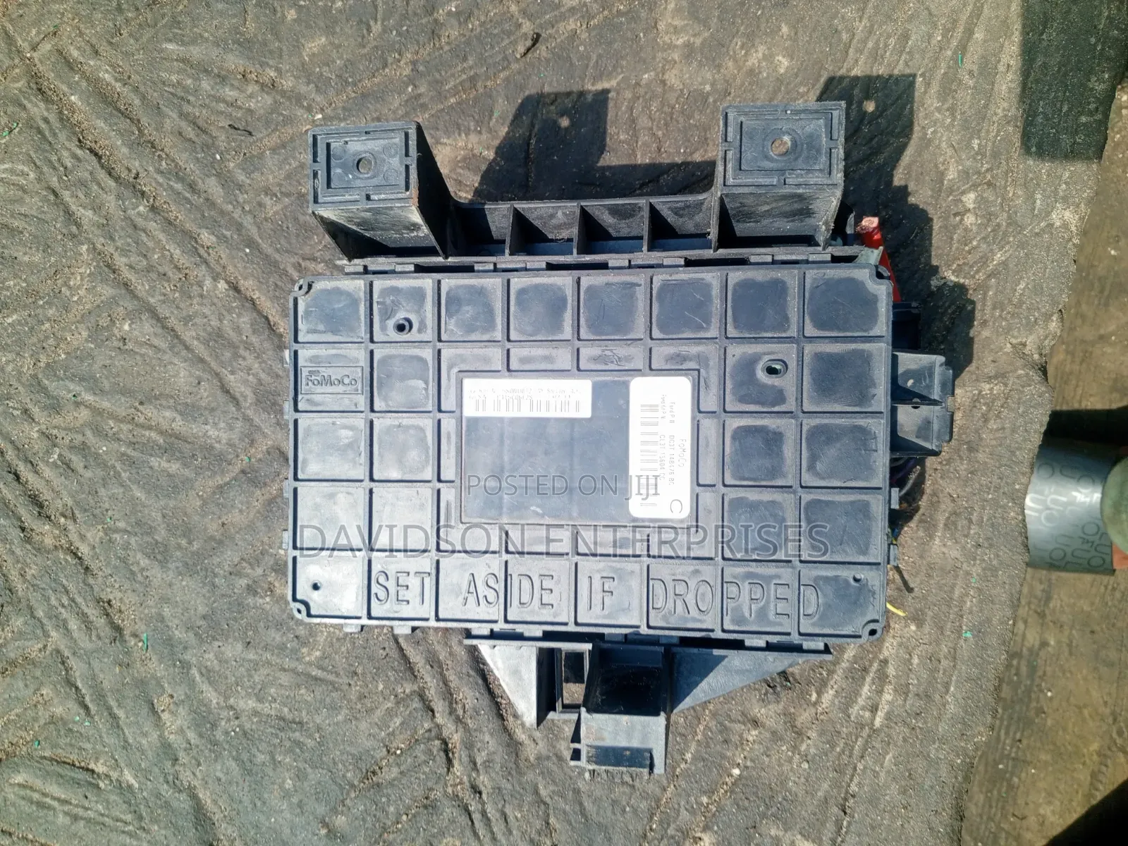 Inner fusebox,B.c.m V6 Ford F-150