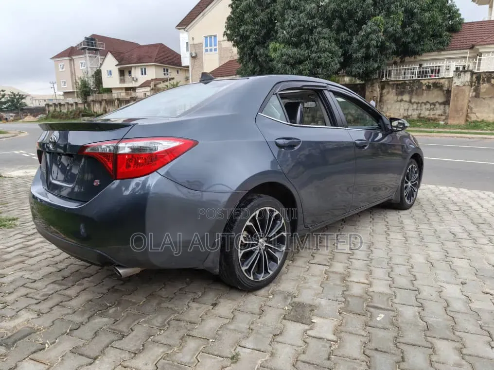 Toyota Corolla 2014 Gray