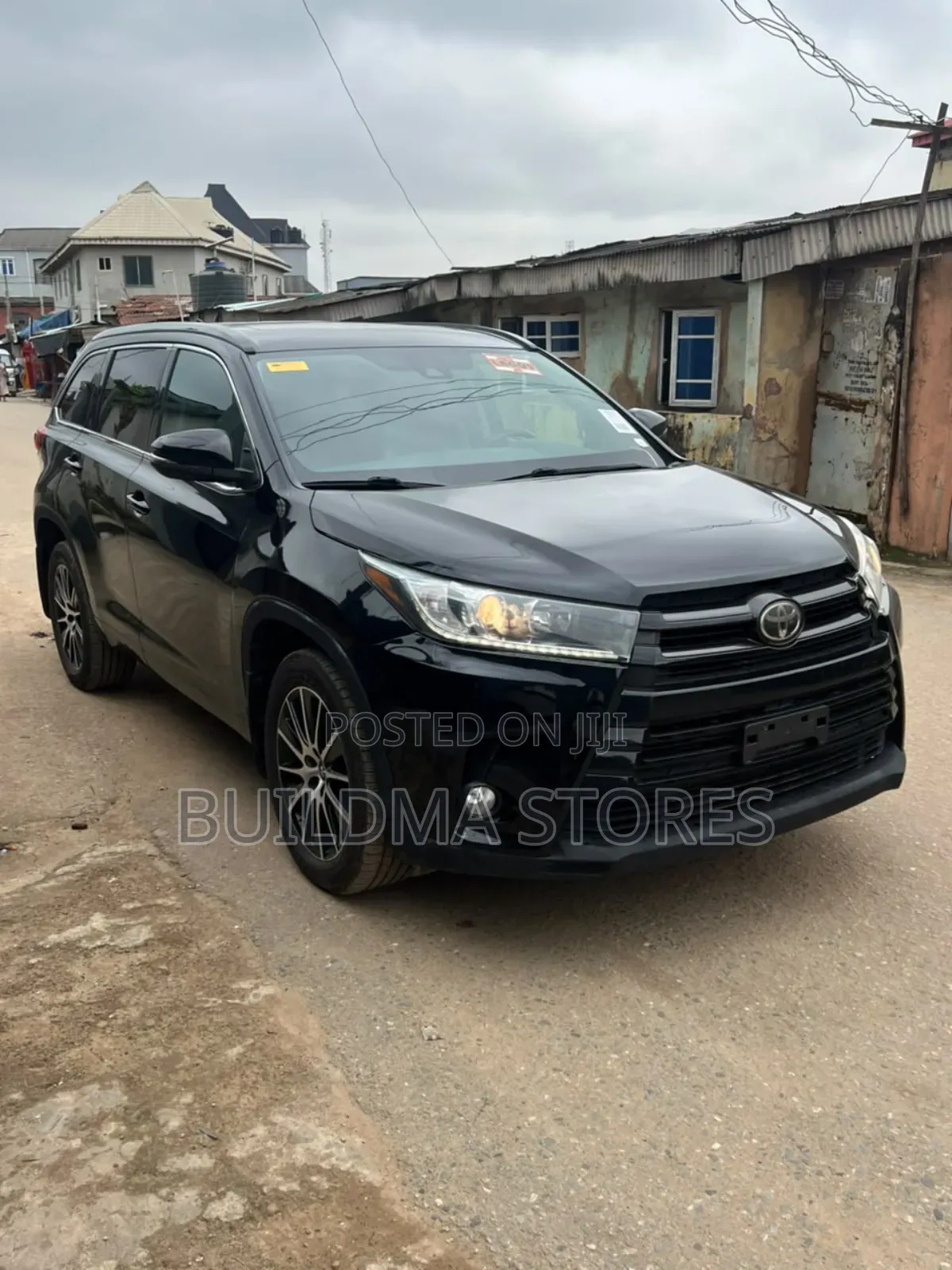 Toyota Highlander SE 4x4 V6 (3.5L 6cyl 8A) 2018 Black