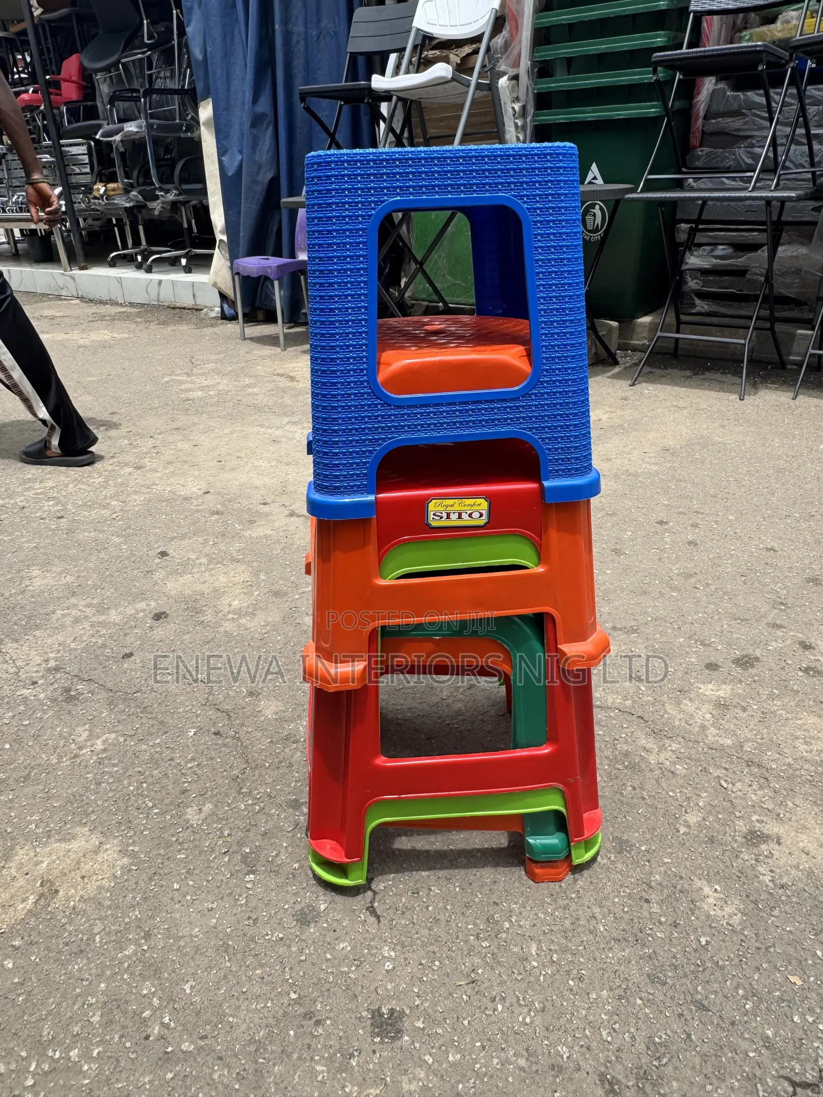 Plastic Chair