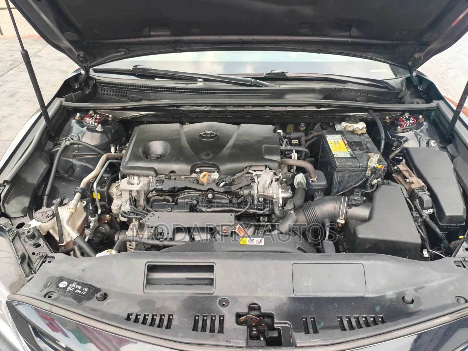 Toyota Camry SE FWD (2.5L 4cyl 8AM) 2018 Black