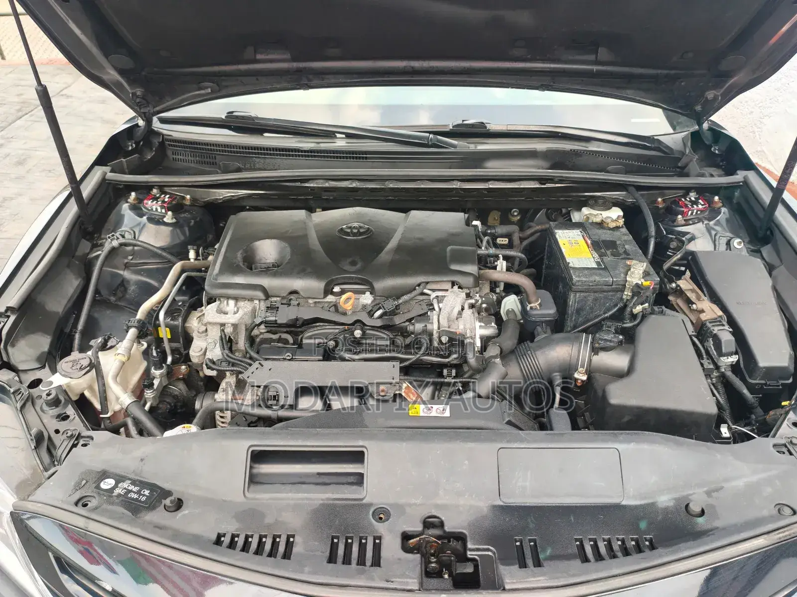 Toyota Camry SE FWD (2.5L 4cyl 8AM) 2018 Black