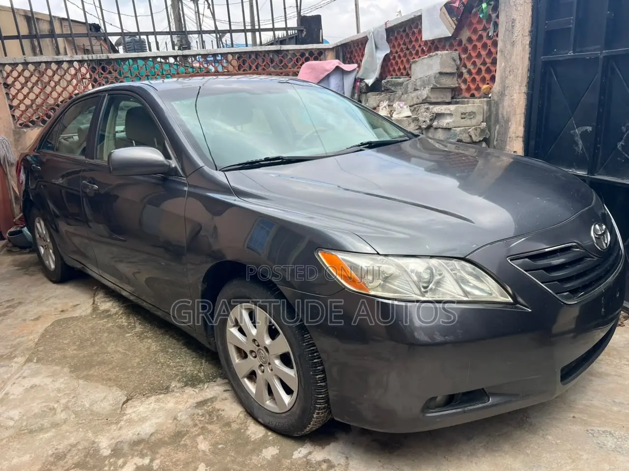 Toyota Camry 3.5 XLE 2008 Gray