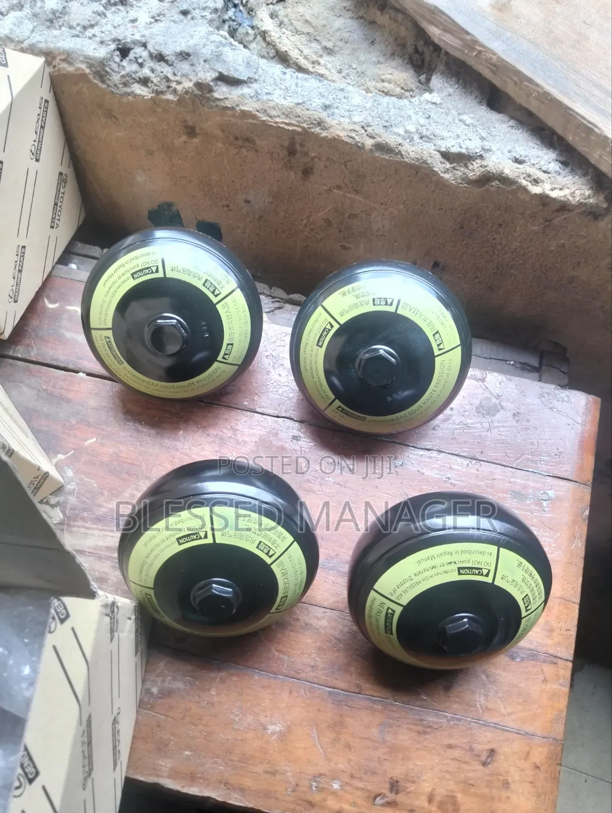 Accumulator for Lx570