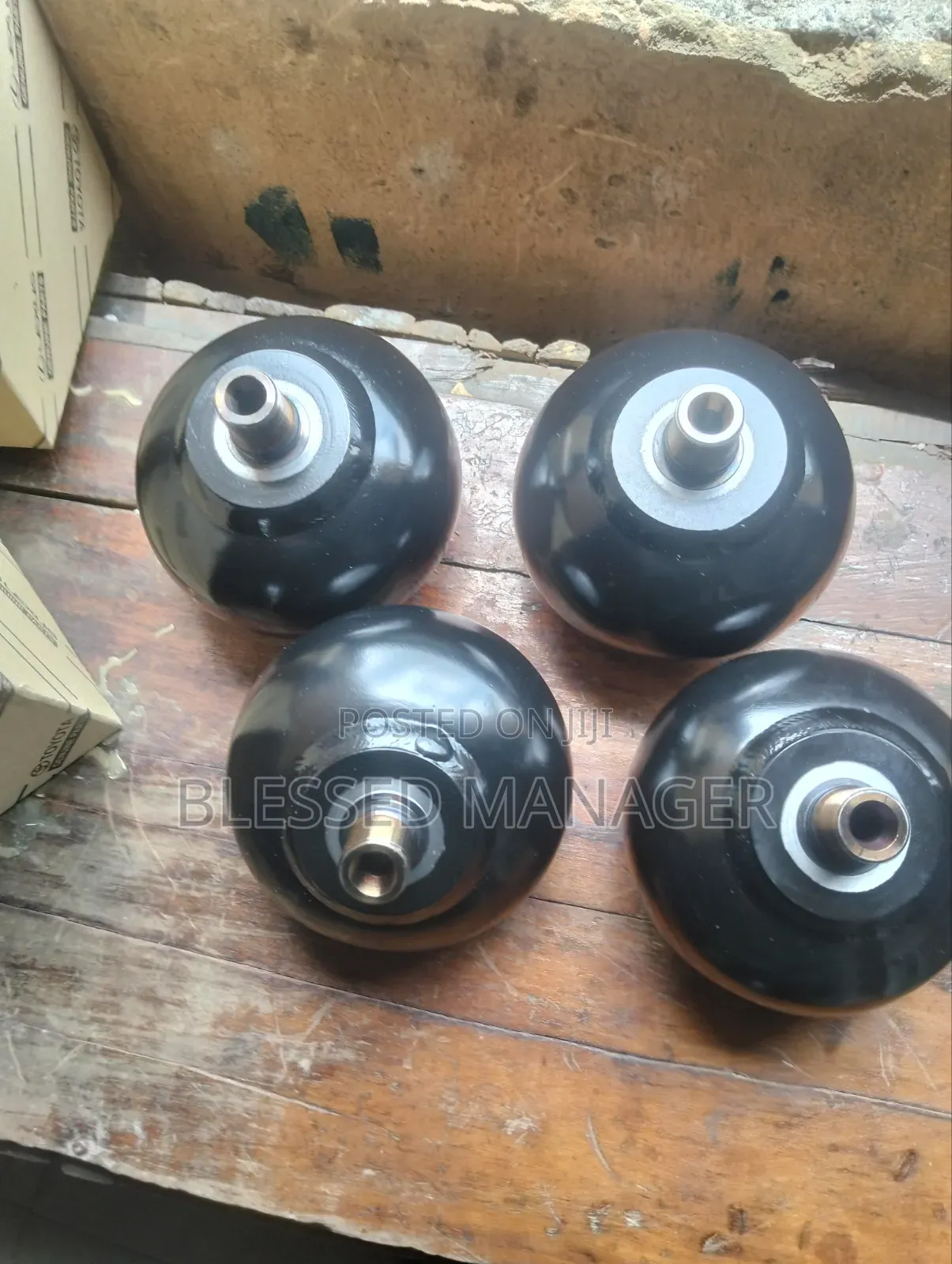 Accumulator for Lx570