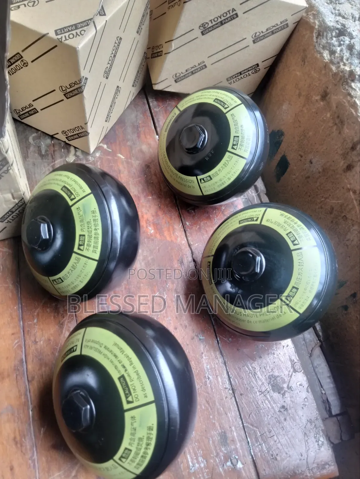 Accumulator for Lx470 and Lx570