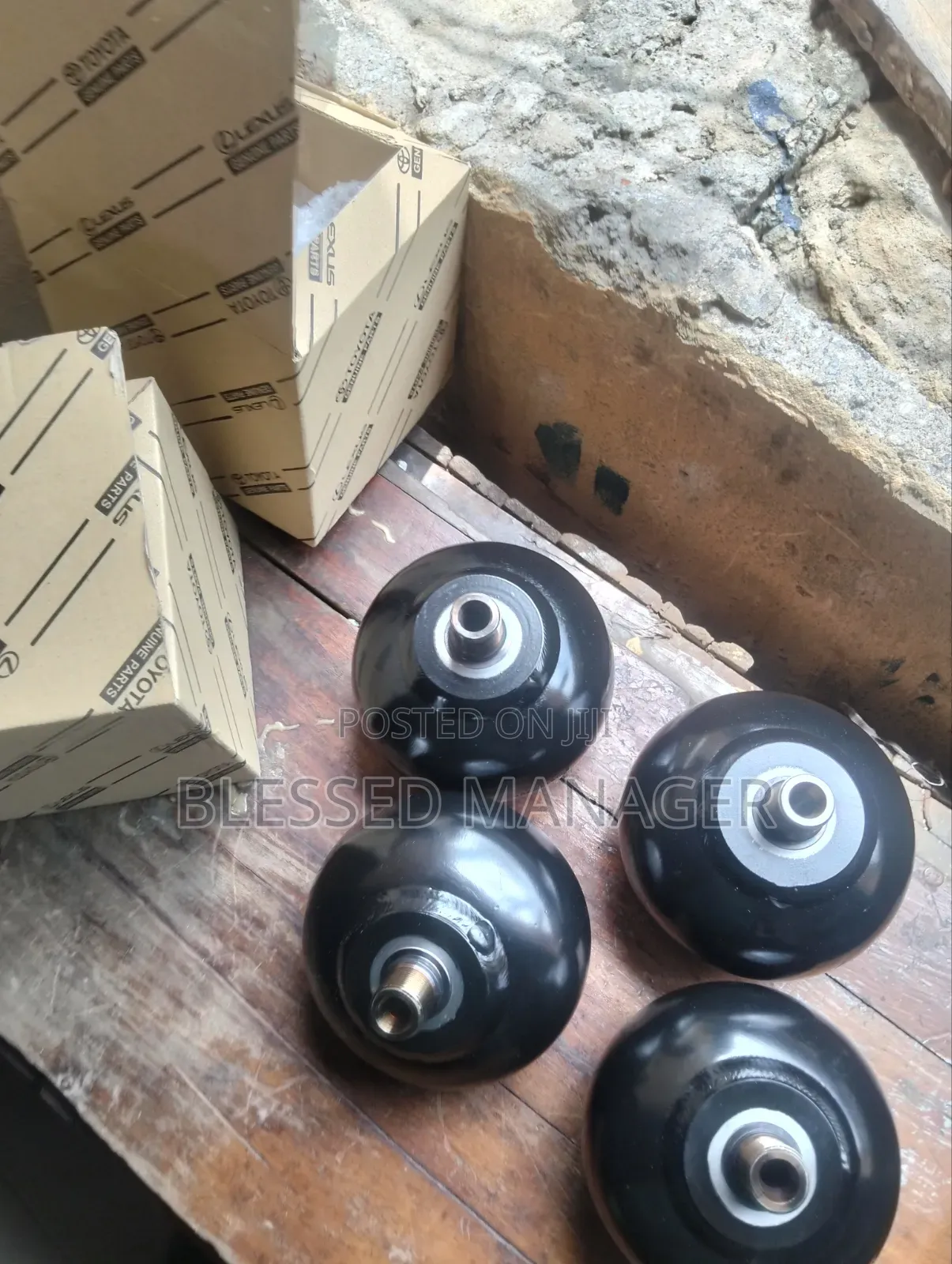 Accumulator for Lx470 and Lx570