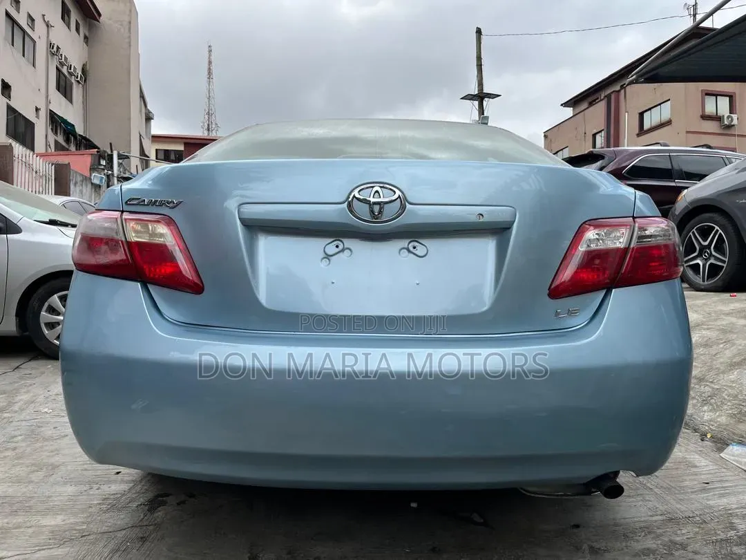 Toyota Camry 2009 Blue