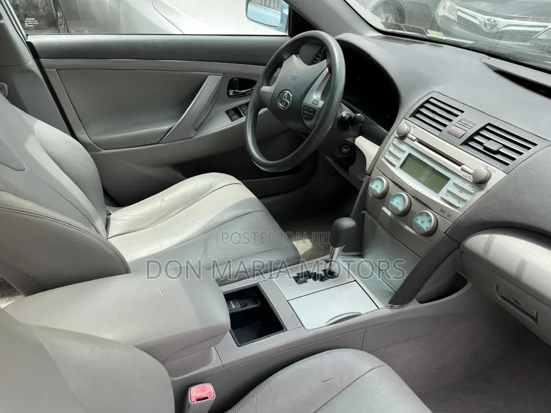 Toyota Camry 2009 Blue