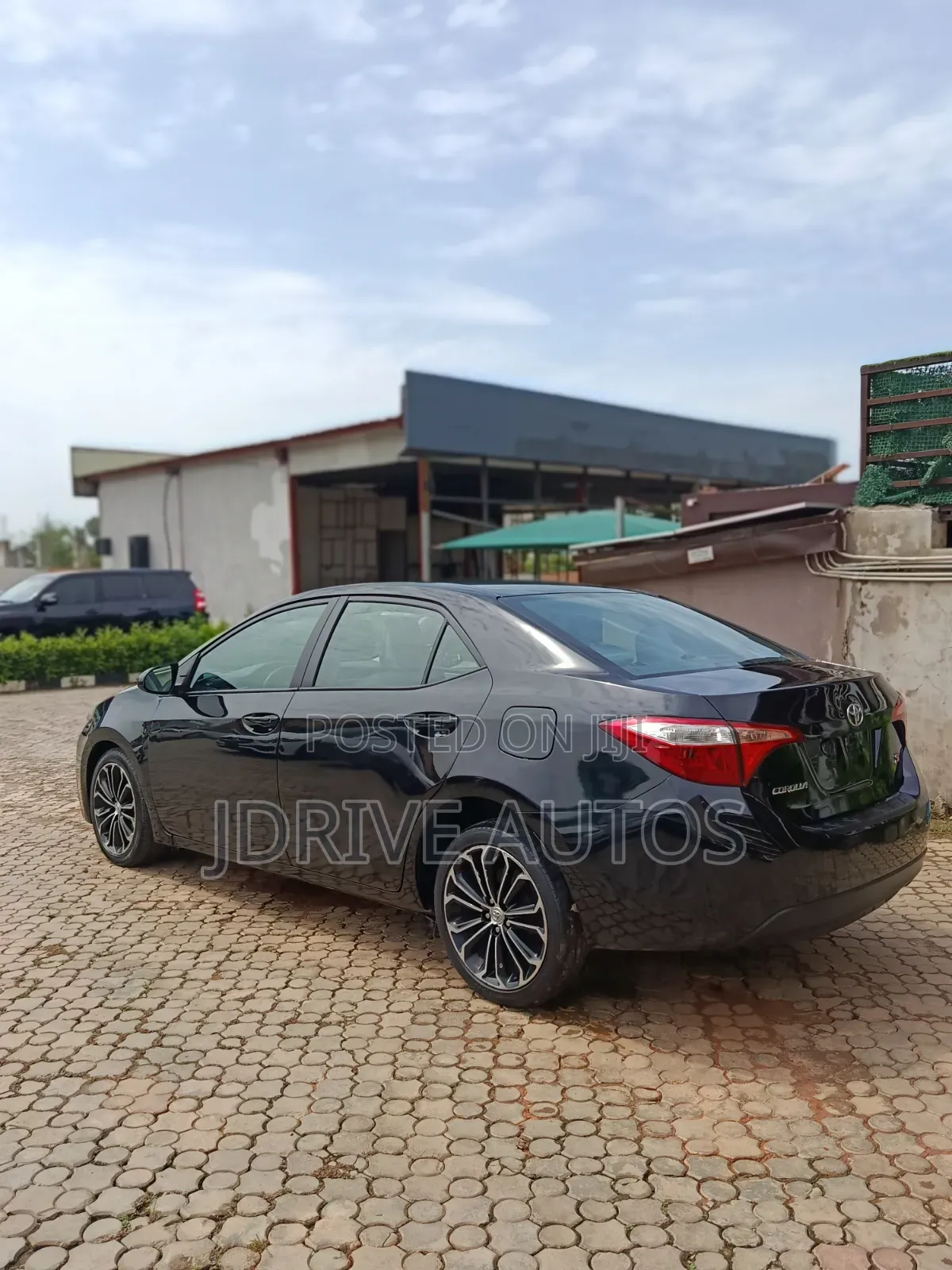 Toyota Corolla S 4dr Sedan (1.8L 4cyl CVT) 2016 Black