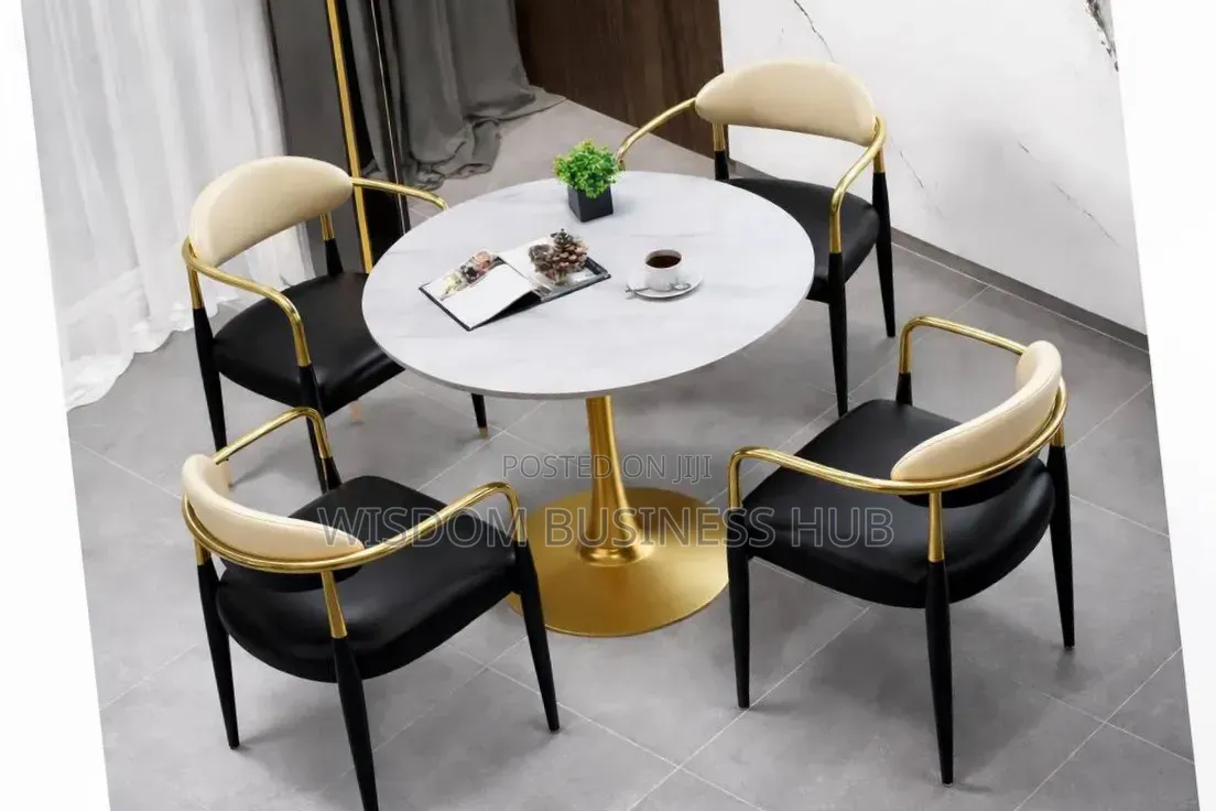 Luxury Cafe Table and Chairs