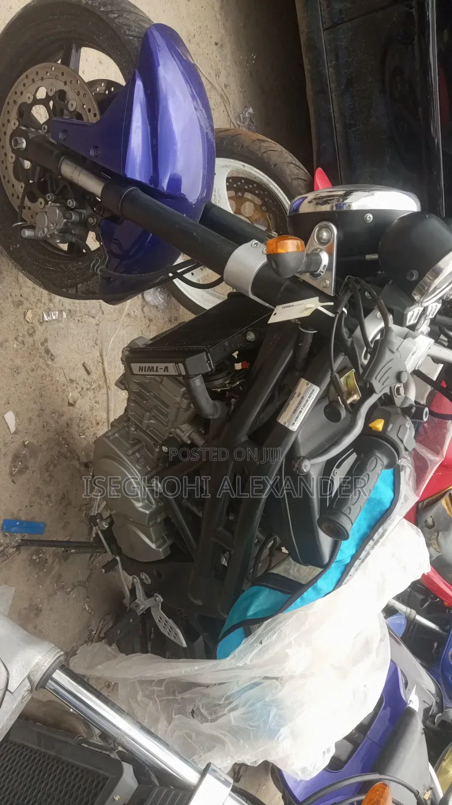 Hyosung GT650R 2002 Blue
