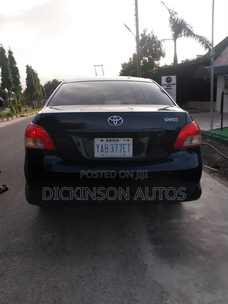 Toyota Yaris 2008 Black
