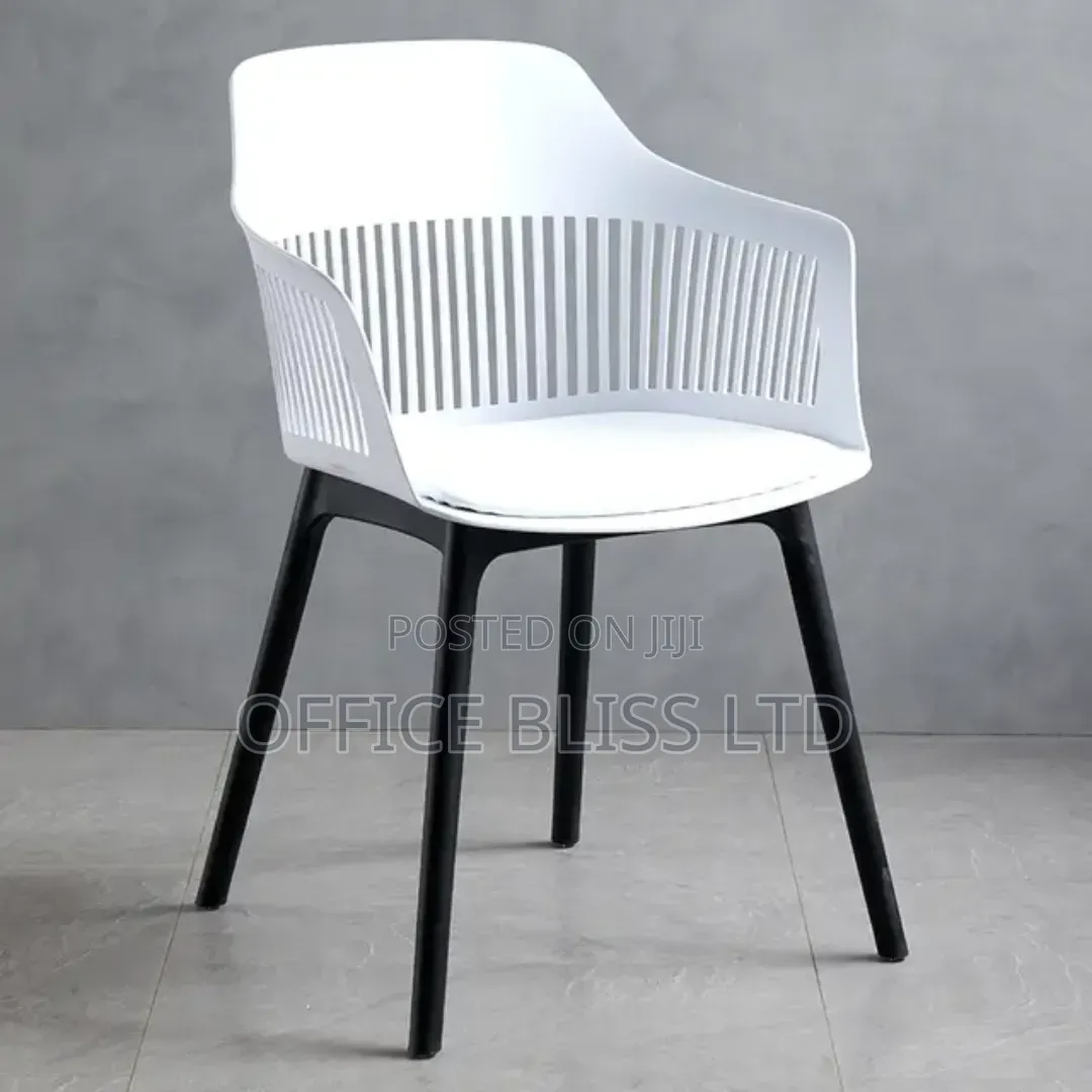 Polypropylene Plastic Dinning Chair With Fabric Top - All White
