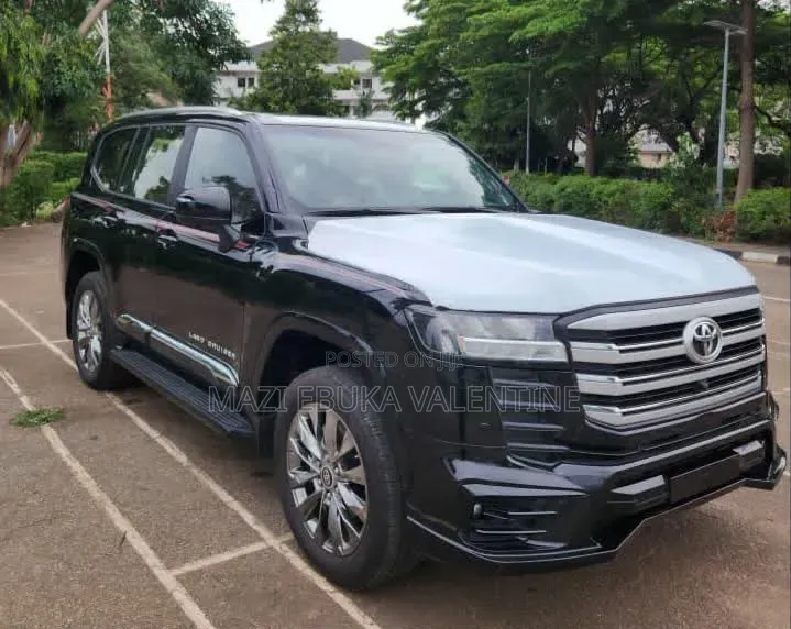 New Toyota Land Cruiser 2026 Black