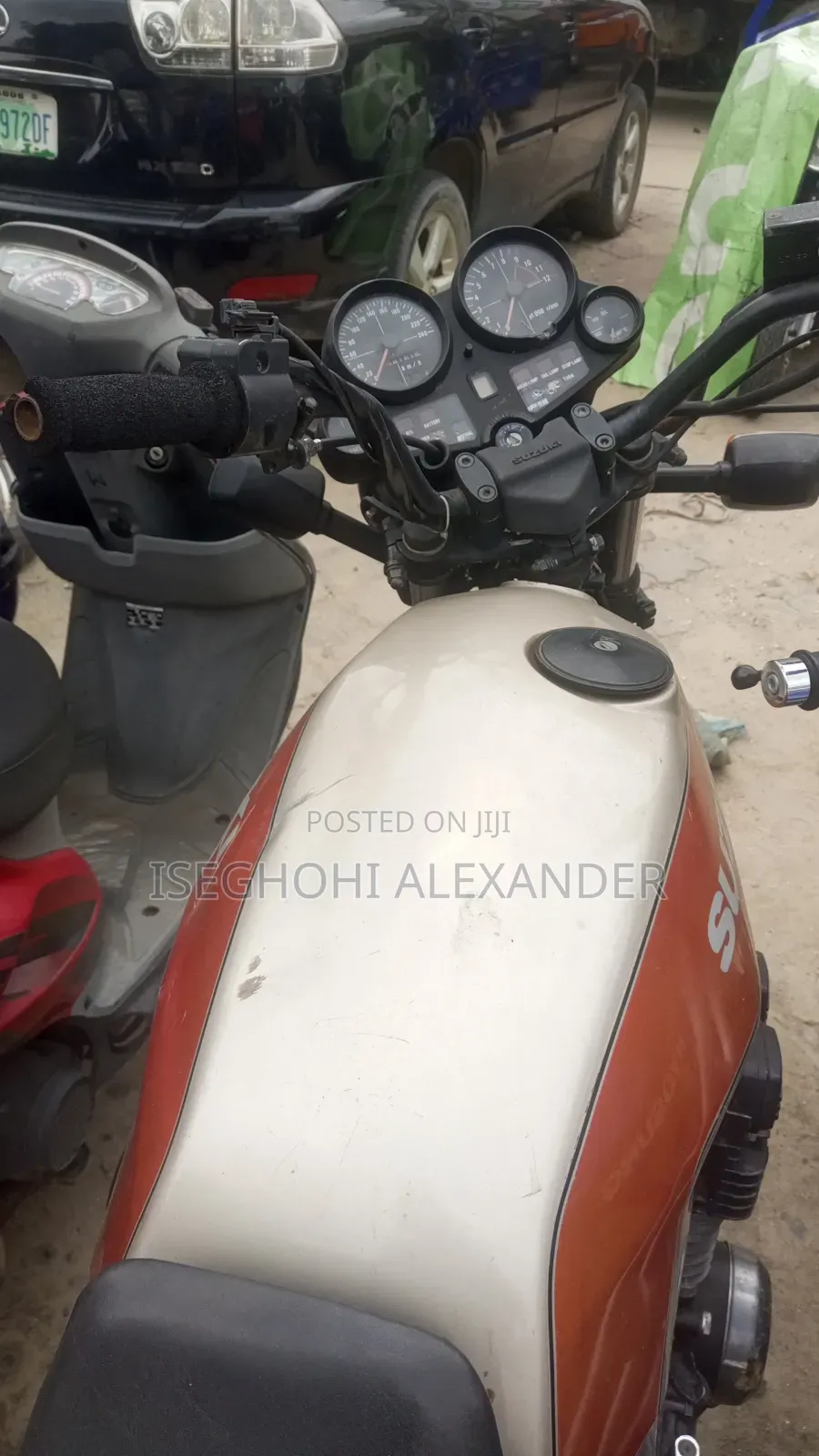 Suzuki GS 2002 Orange