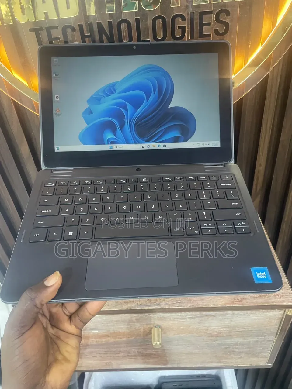 Laptop Dell Latitude 3120 8GB Intel Pentium SSD 128GB