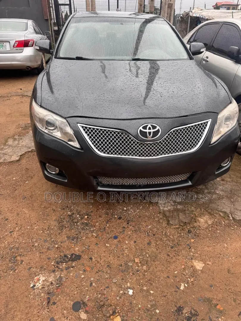 Toyota Camry 2.4 2008 Gray