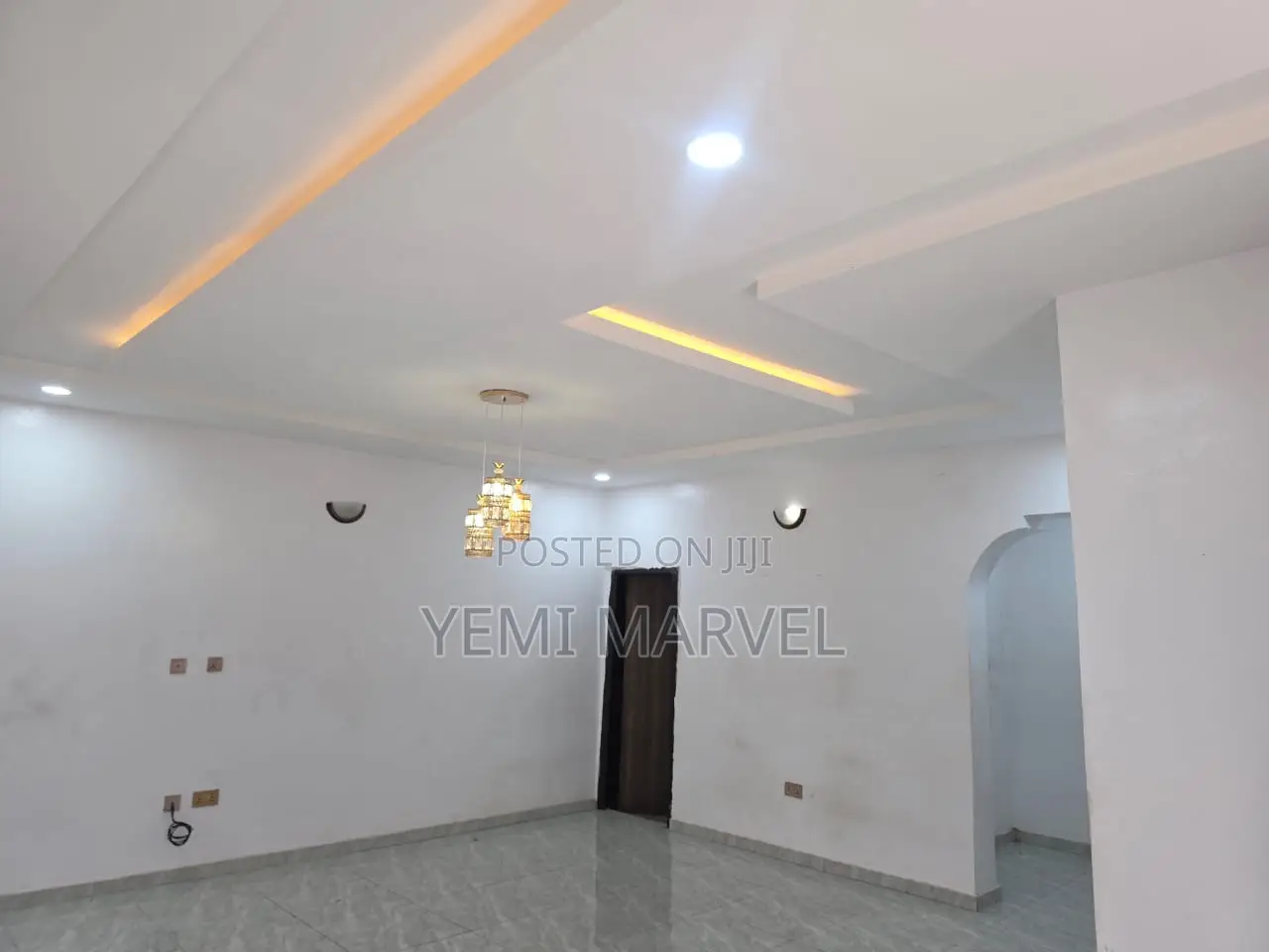 2bdrm Block of Flats in Oluode Back Of First for rent