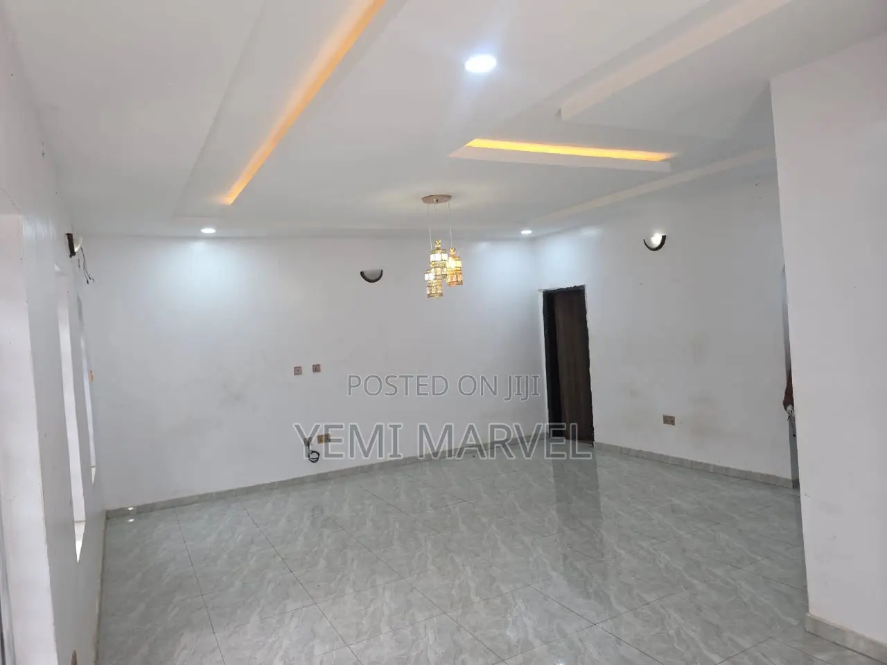 2bdrm Block of Flats in Oluode Back Of First for rent