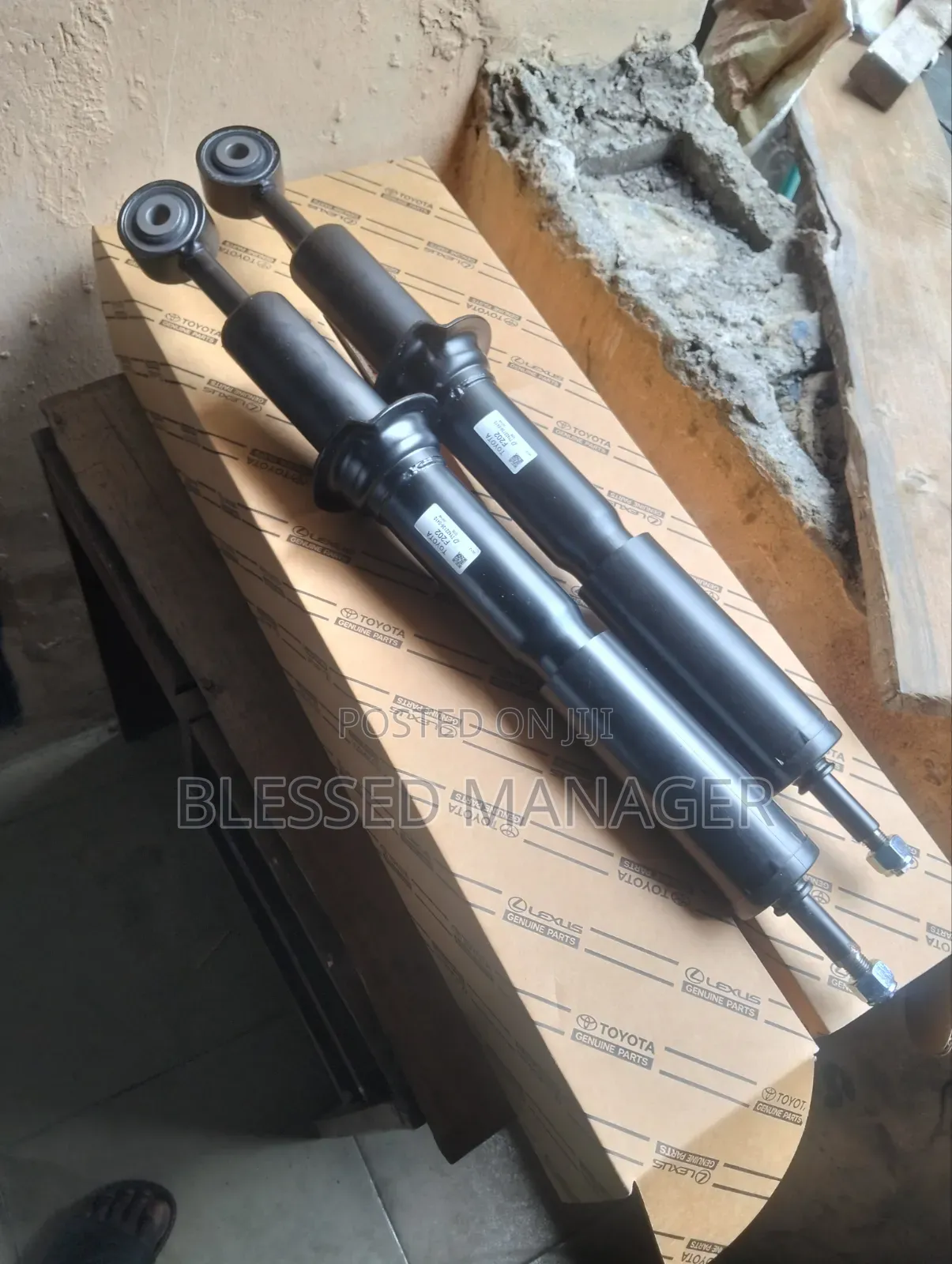 Front Shock for Landcruiser 2010 to 2018