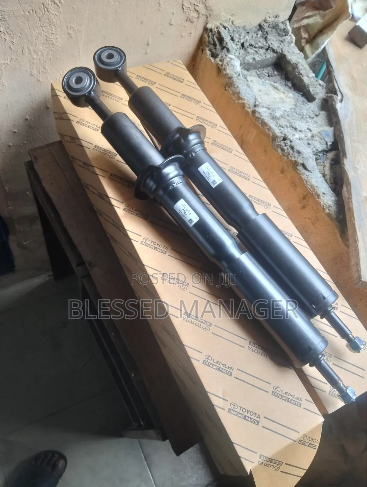 Front Shock for Landcruiser 2010 to 2018