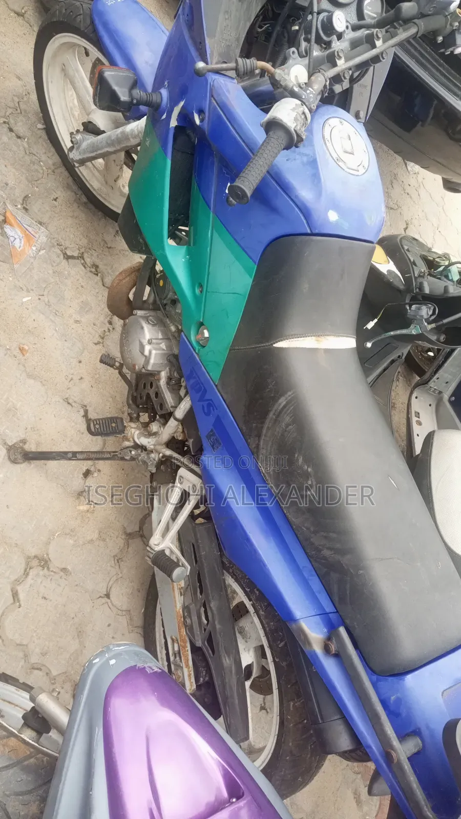 Yamaha 2004 Blue