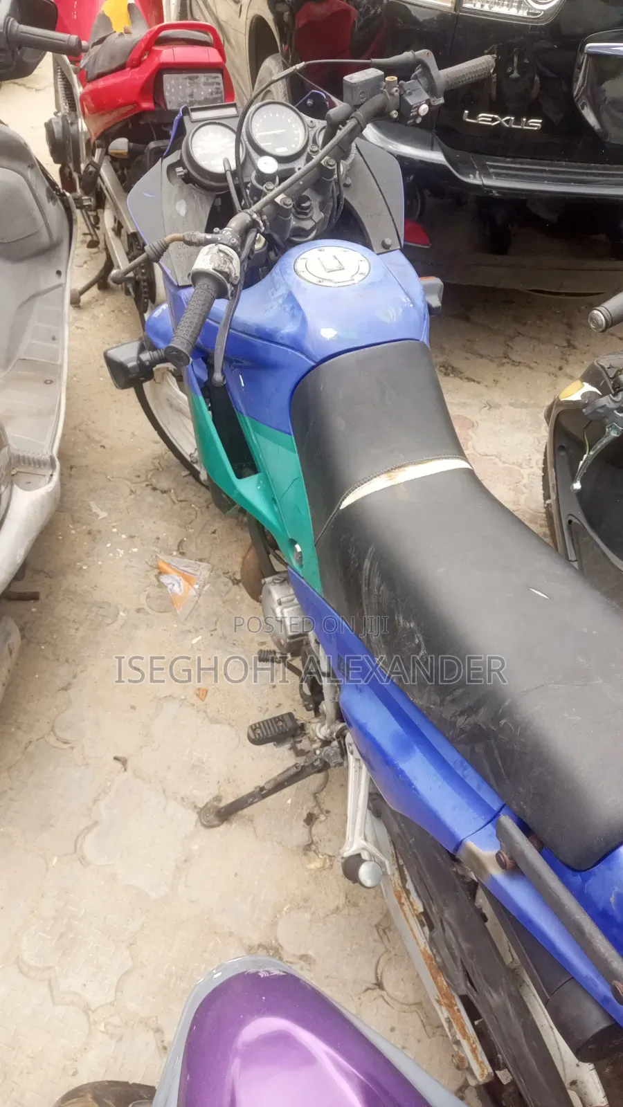 Yamaha 2004 Blue