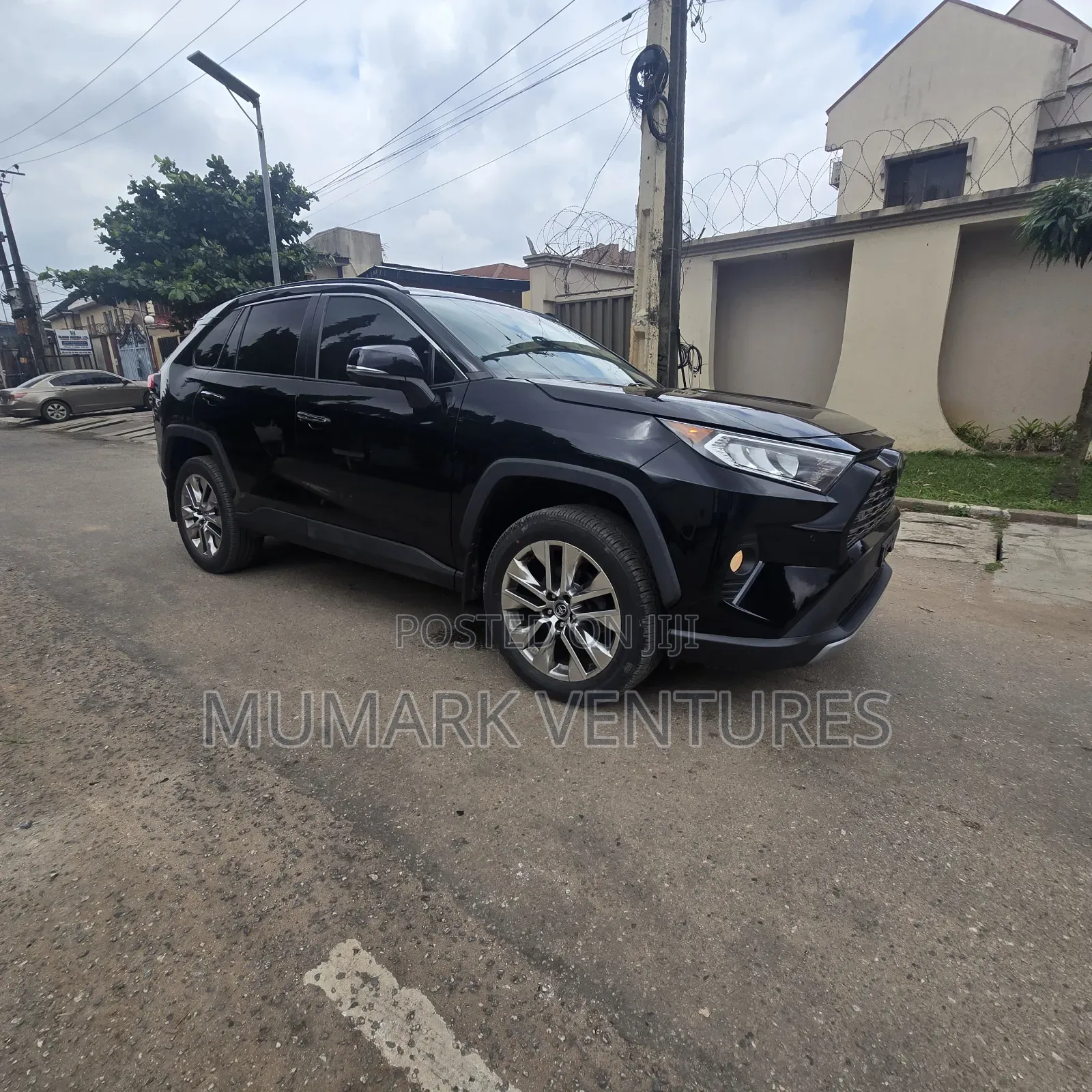 Toyota RAV4 Limited AWD 2019 Black