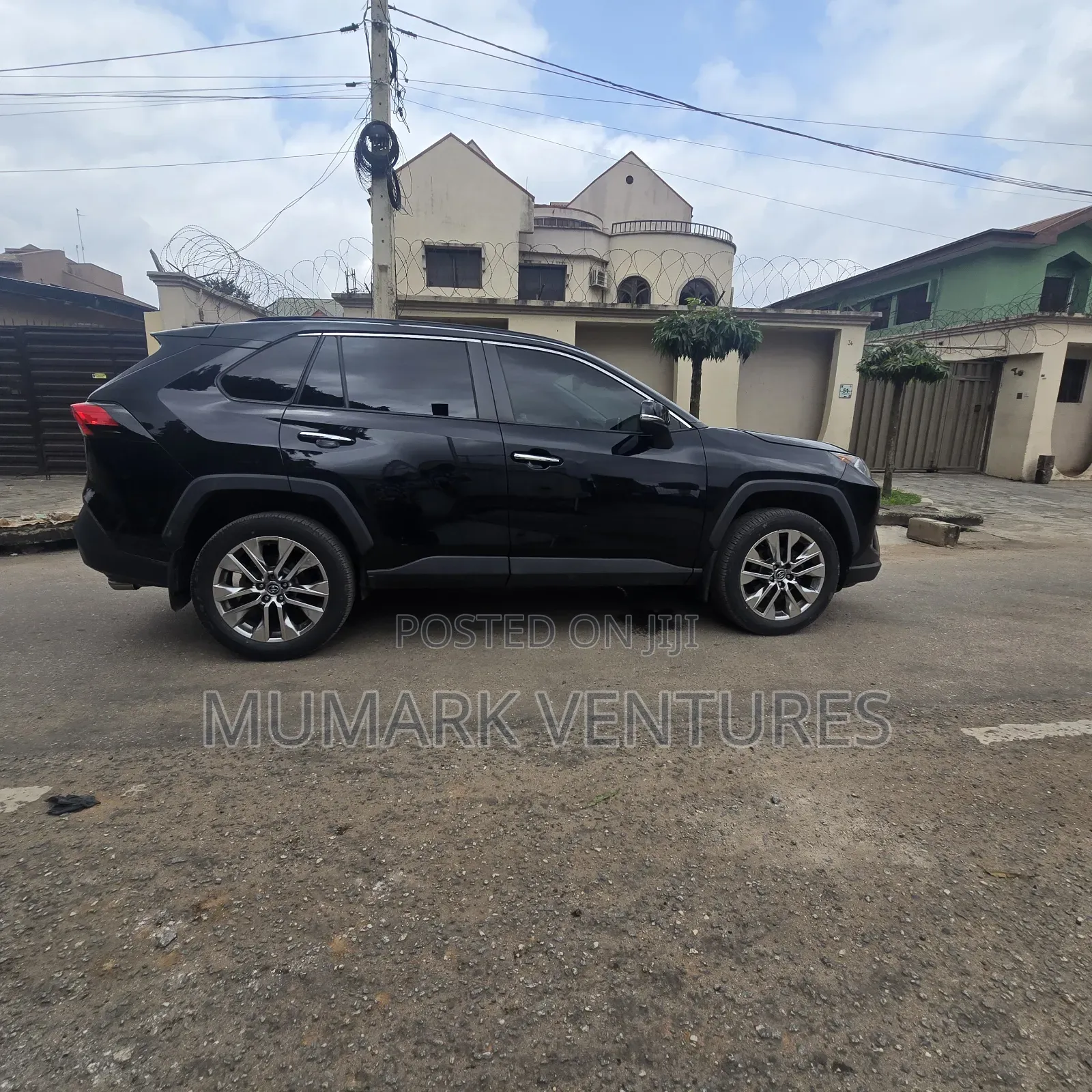 Toyota RAV4 Limited AWD 2019 Black