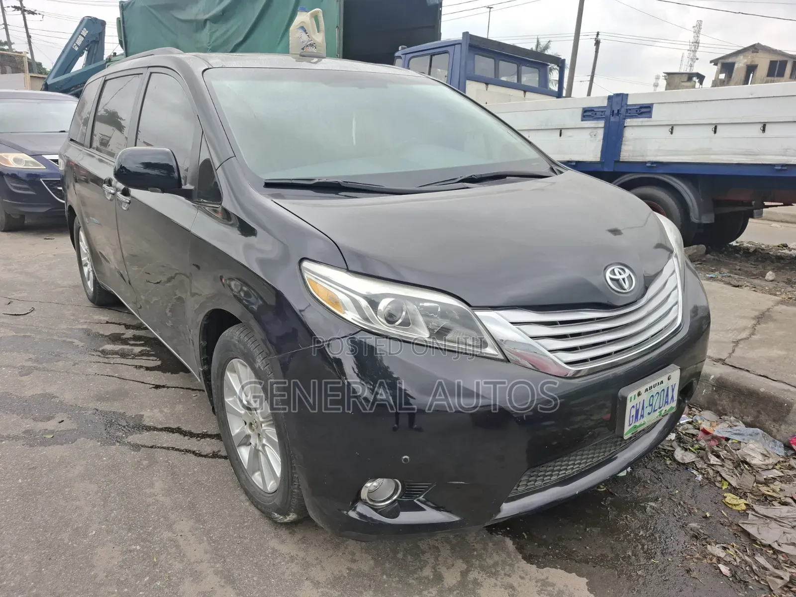 Toyota Sienna Limited 7 Passenger 2012 Black