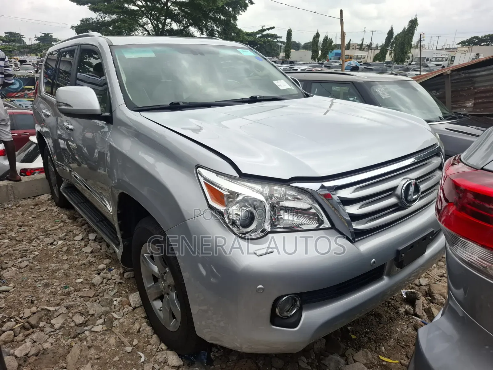 Lexus GX 2013 Silver