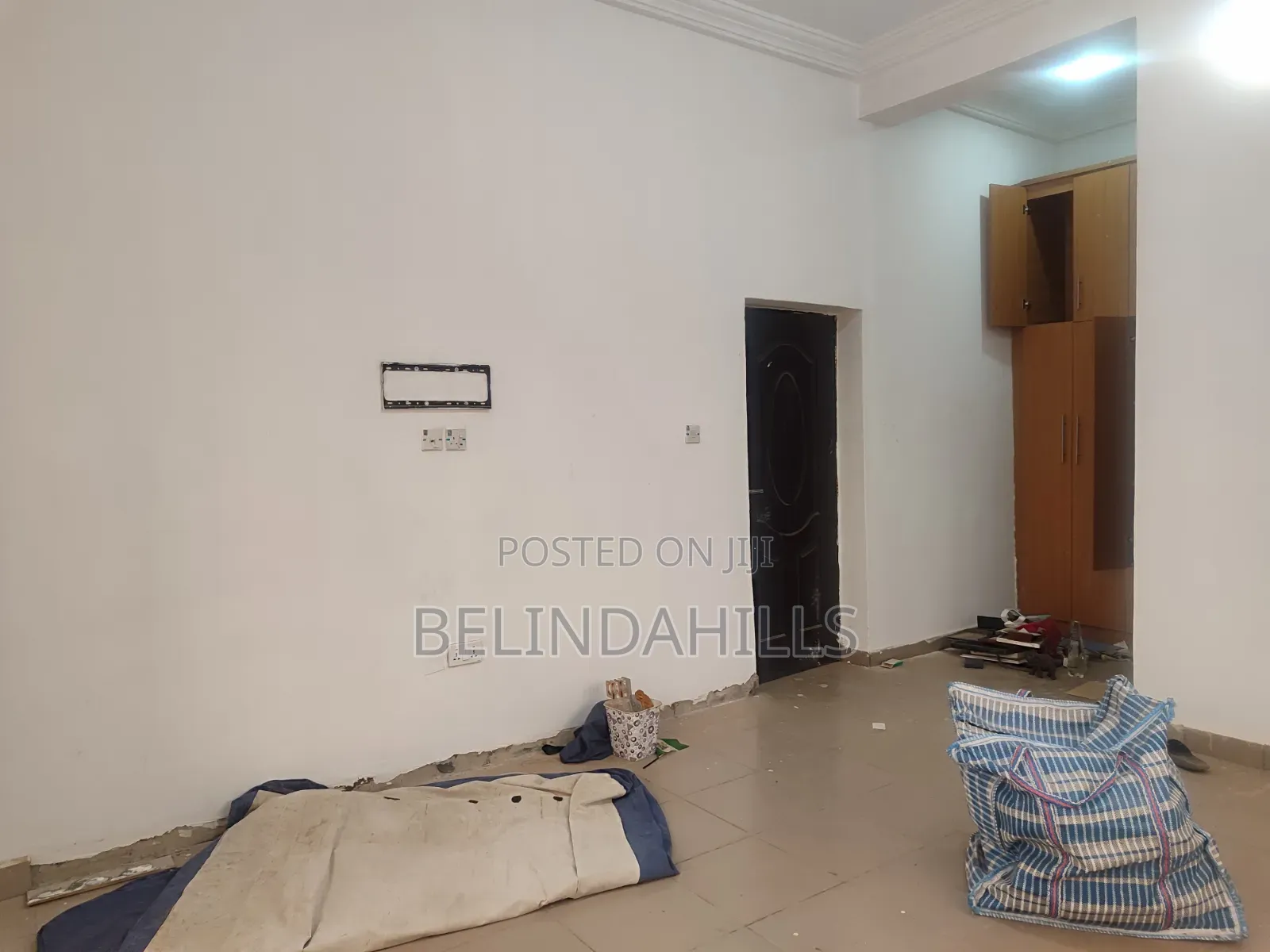 3bdrm Block of Flats in Mabushi for rent